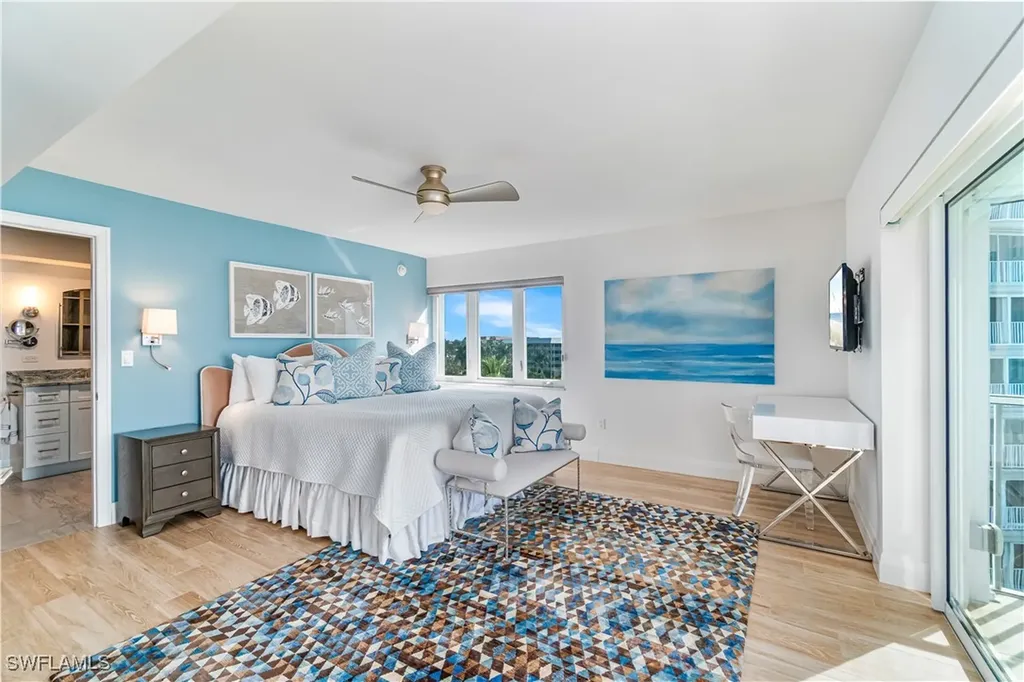 2919 Gulf Shore Boulevard N Naples FL 34103
