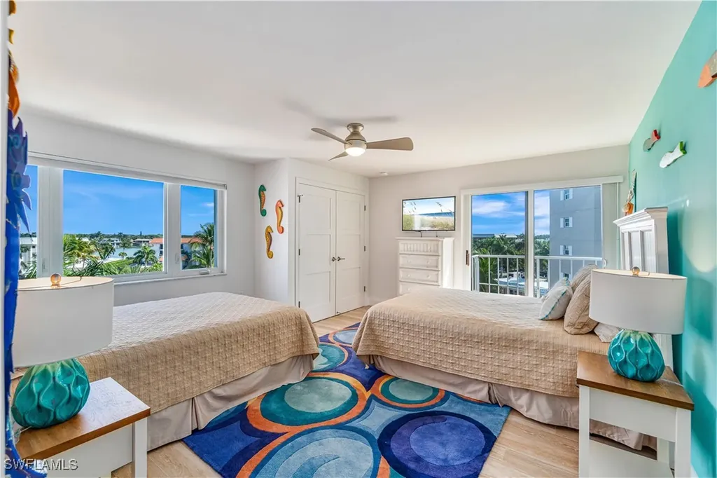 2919 Gulf Shore Boulevard N Naples FL 34103