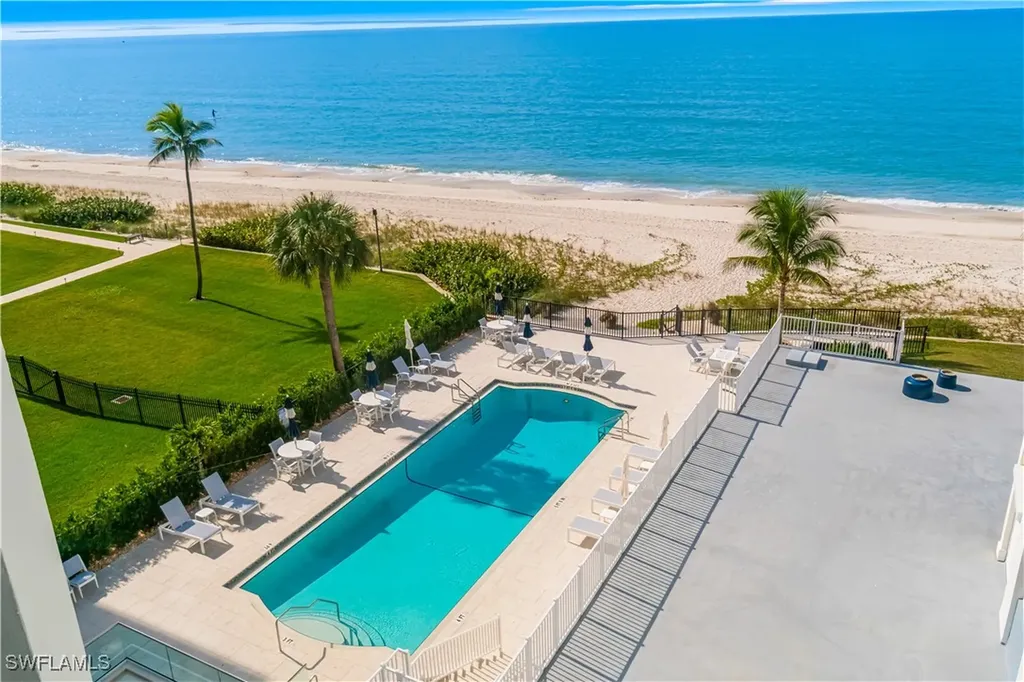 2919 Gulf Shore Boulevard N Naples FL 34103