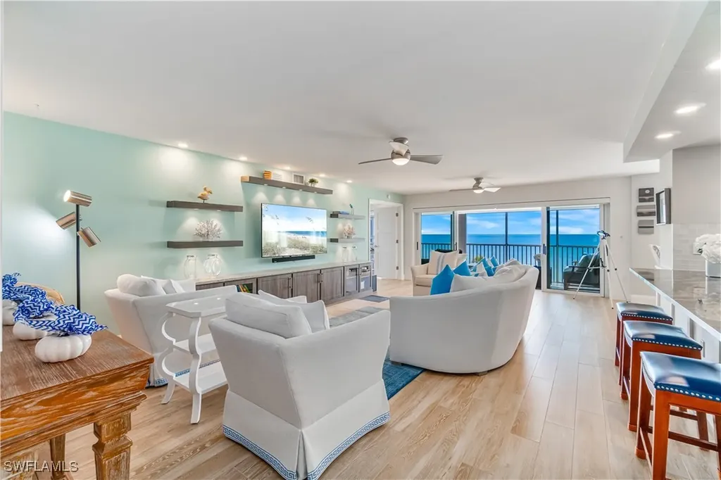 2919 Gulf Shore Boulevard N Naples FL 34103