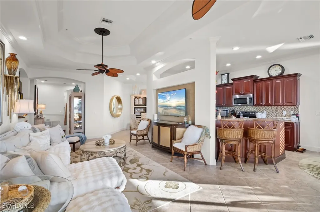 9064 Siesta Bay Drive Naples FL 34120