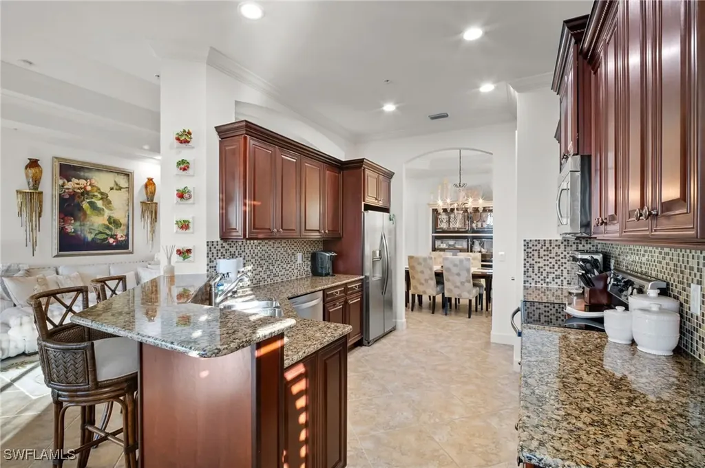 9064 Siesta Bay Drive Naples FL 34120