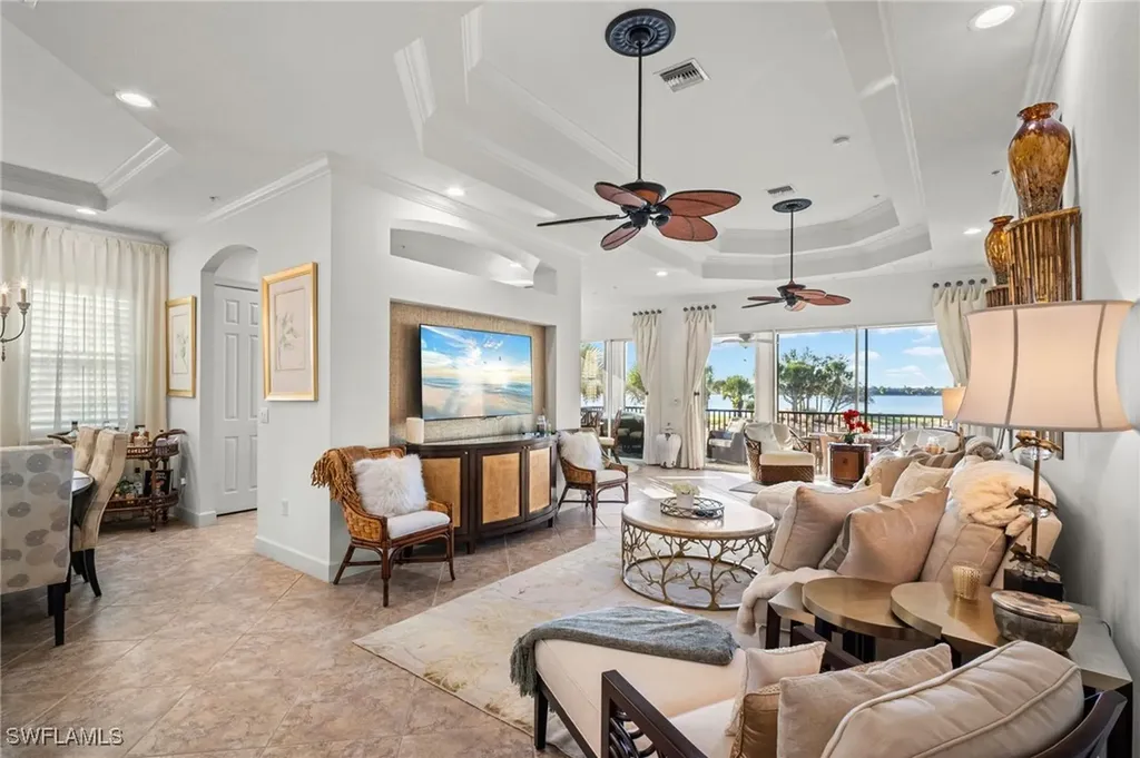 9064 Siesta Bay Drive Naples FL 34120