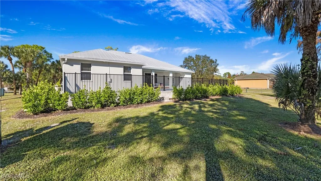 770 17th Street SW Naples FL 34117