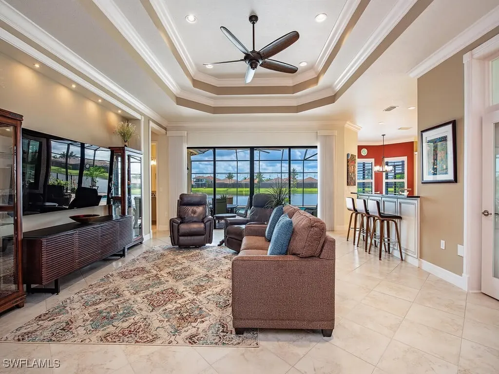 2975 Cinnamon Bay Circle Naples FL 34119