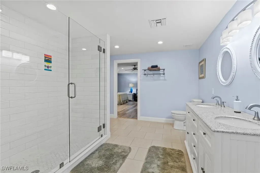 2569 Outrigger Lane Naples FL 34104