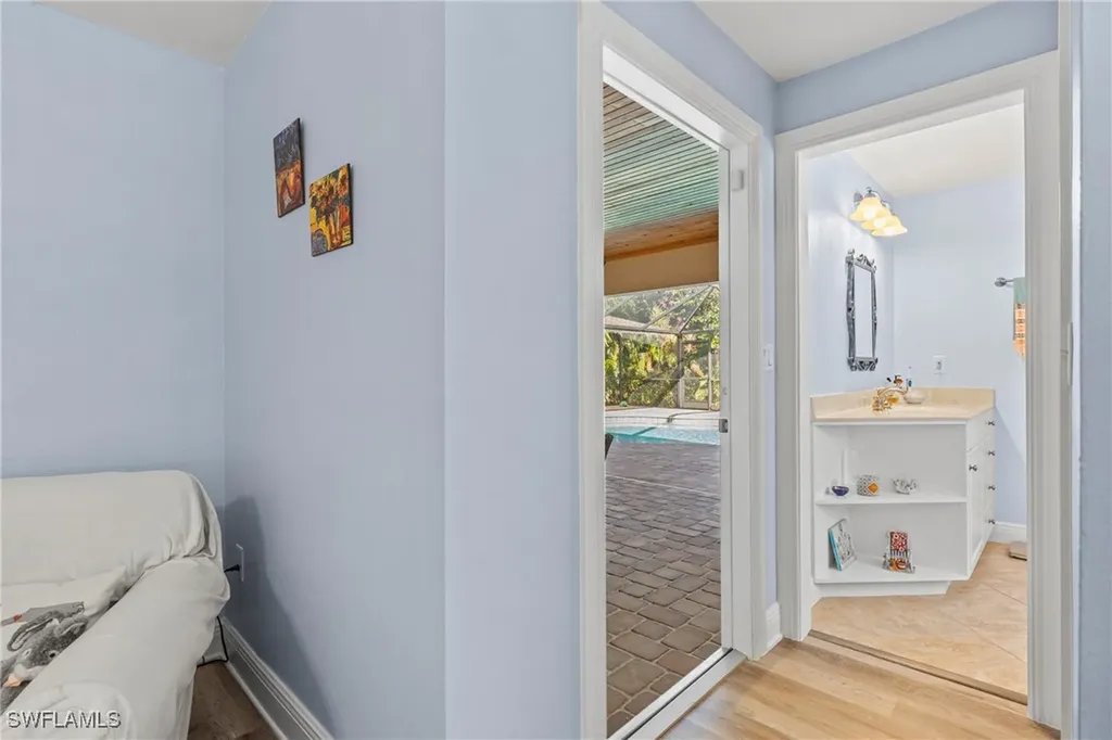 2569 Outrigger Lane Naples FL 34104