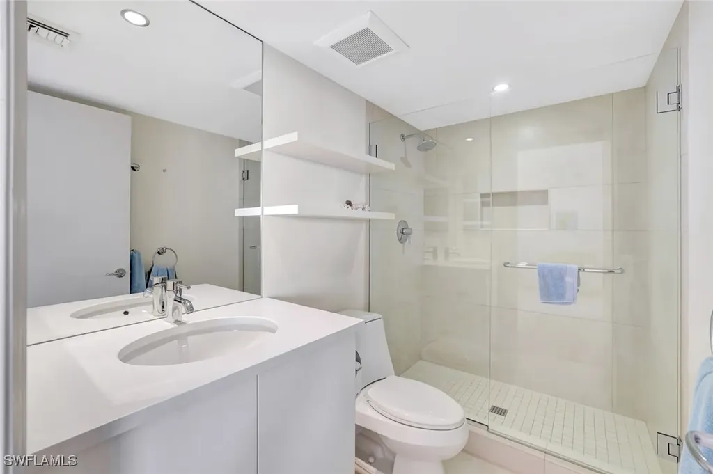 8111 Bay Colony Drive Naples FL 34108