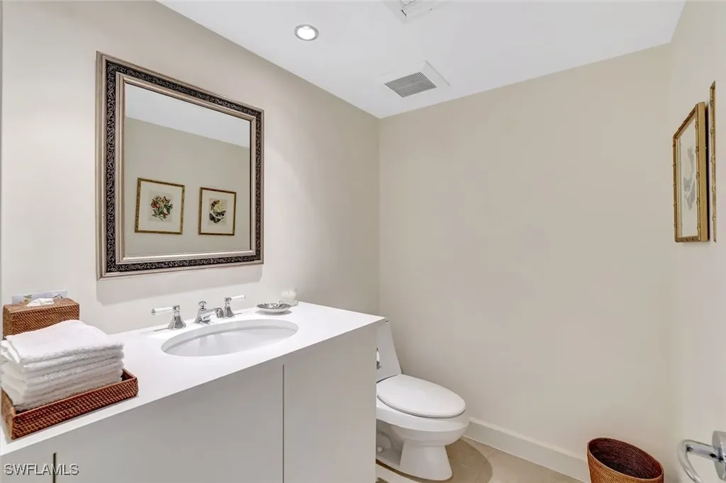 8111 Bay Colony Drive Naples FL 34108