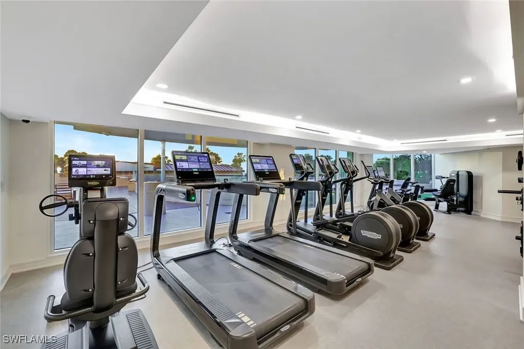 8111 Bay Colony Drive Naples FL 34108