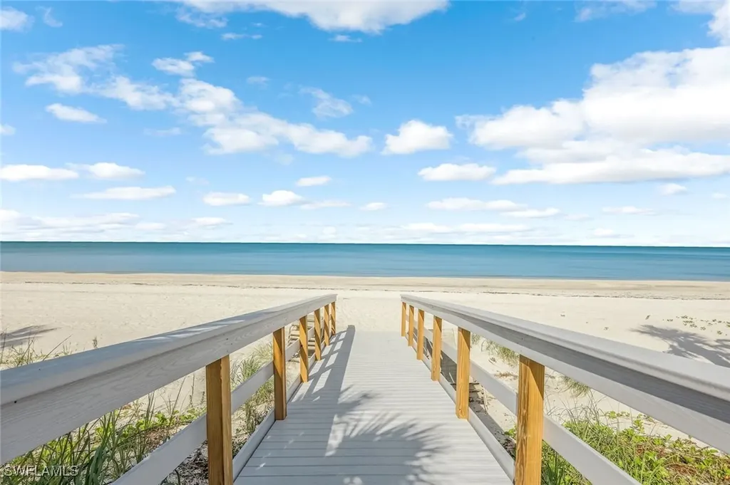 8111 Bay Colony Drive Naples FL 34108