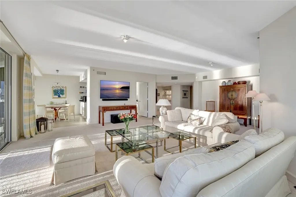 8111 Bay Colony Drive Naples FL 34108