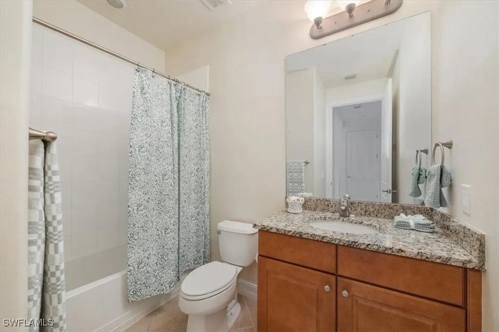 9111 Chula Vista Street Naples FL 34113