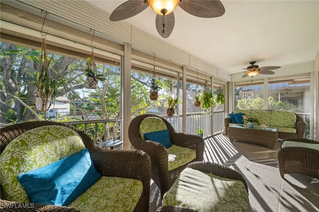 1549 Sandpiper Street Naples FL 34102
