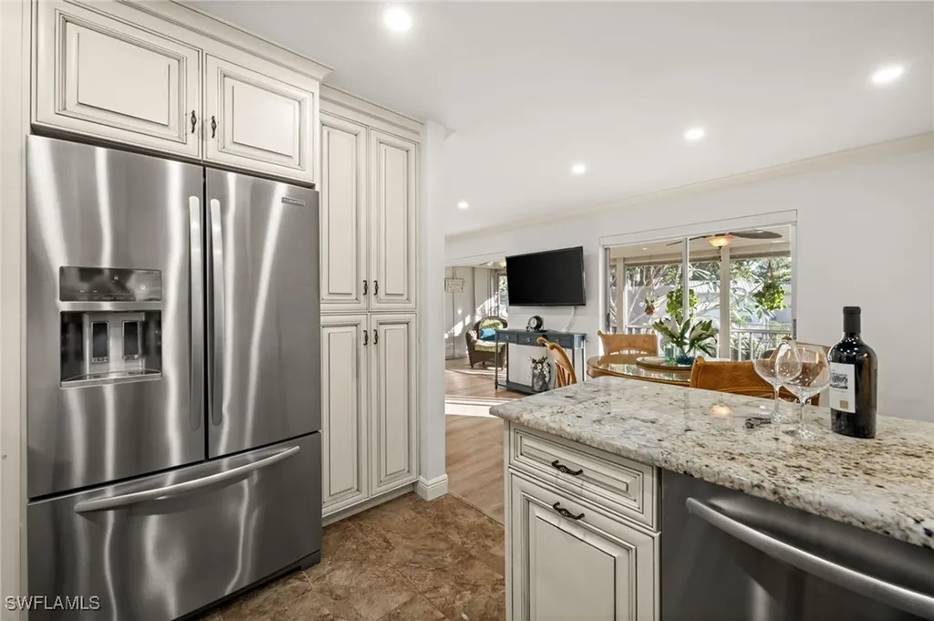 1549 Sandpiper Street Naples FL 34102