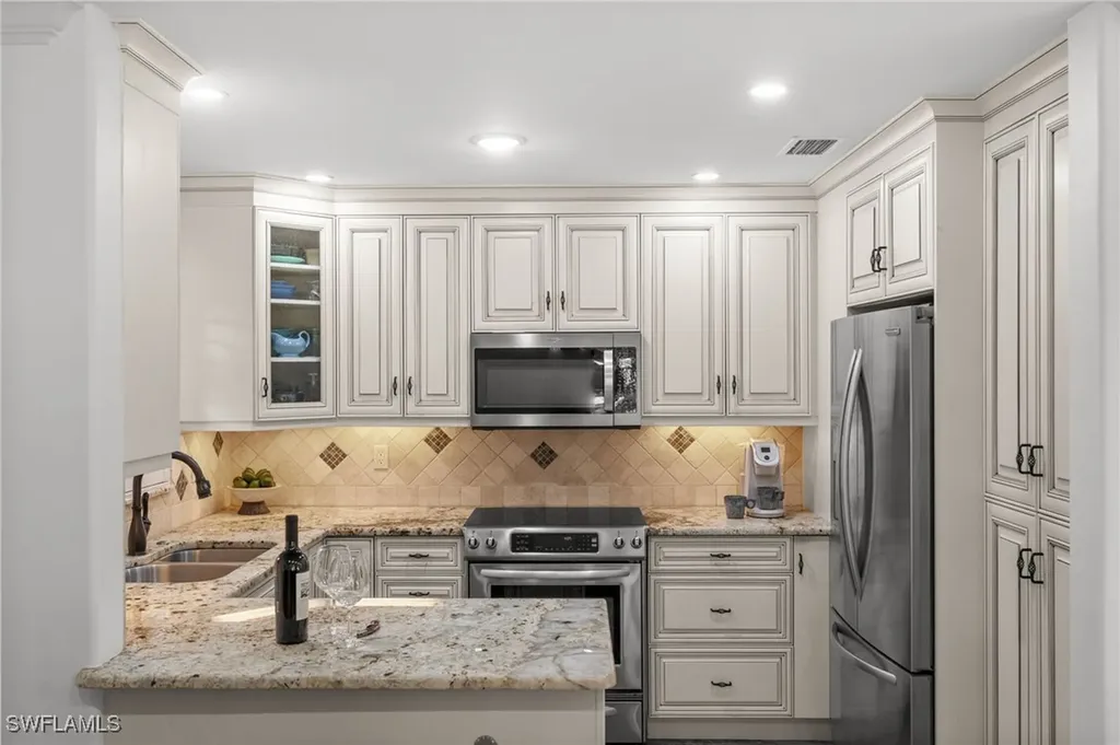 1549 Sandpiper Street Naples FL 34102
