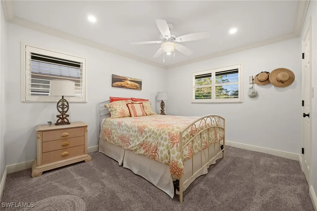 1549 Sandpiper Street Naples FL 34102