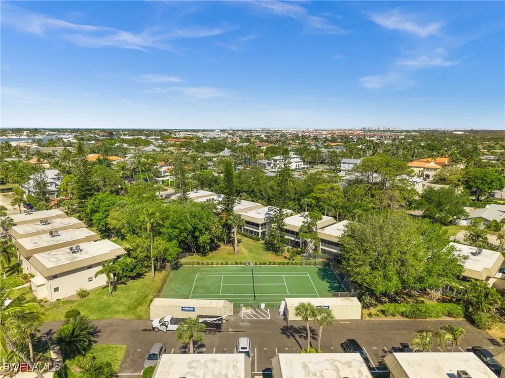 1549 Sandpiper Street Naples FL 34102