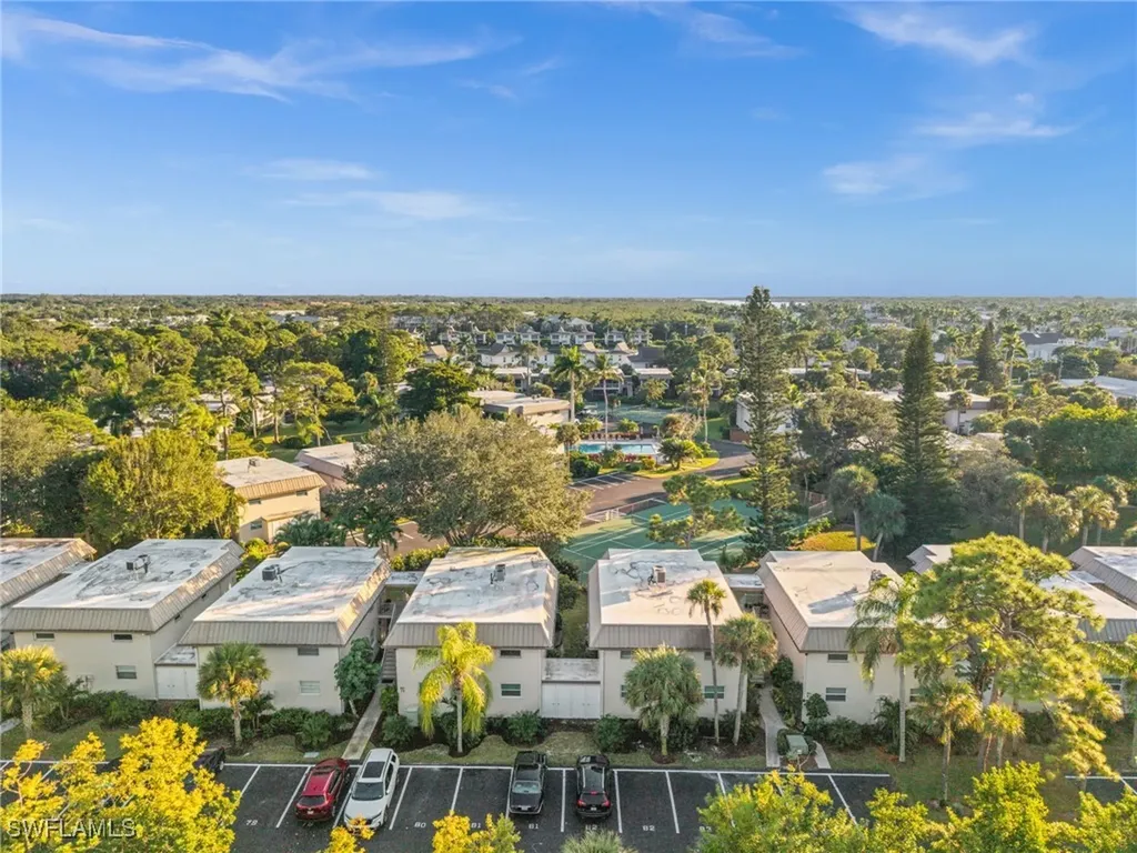 1549 Sandpiper Street Naples FL 34102