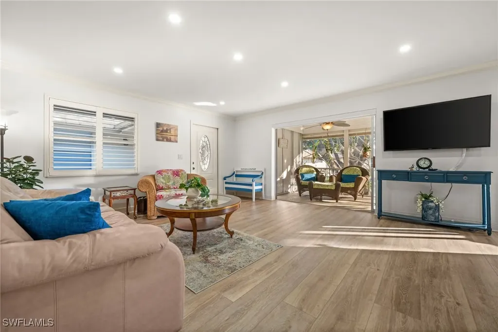1549 Sandpiper Street Naples FL 34102