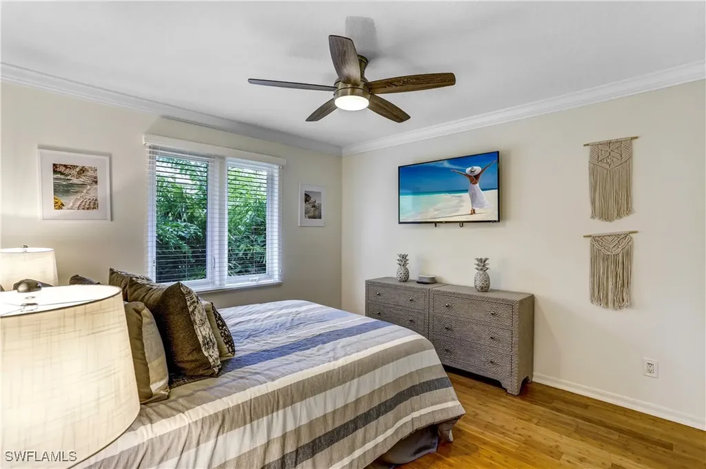 370 6th Avenue S Naples FL 34102
