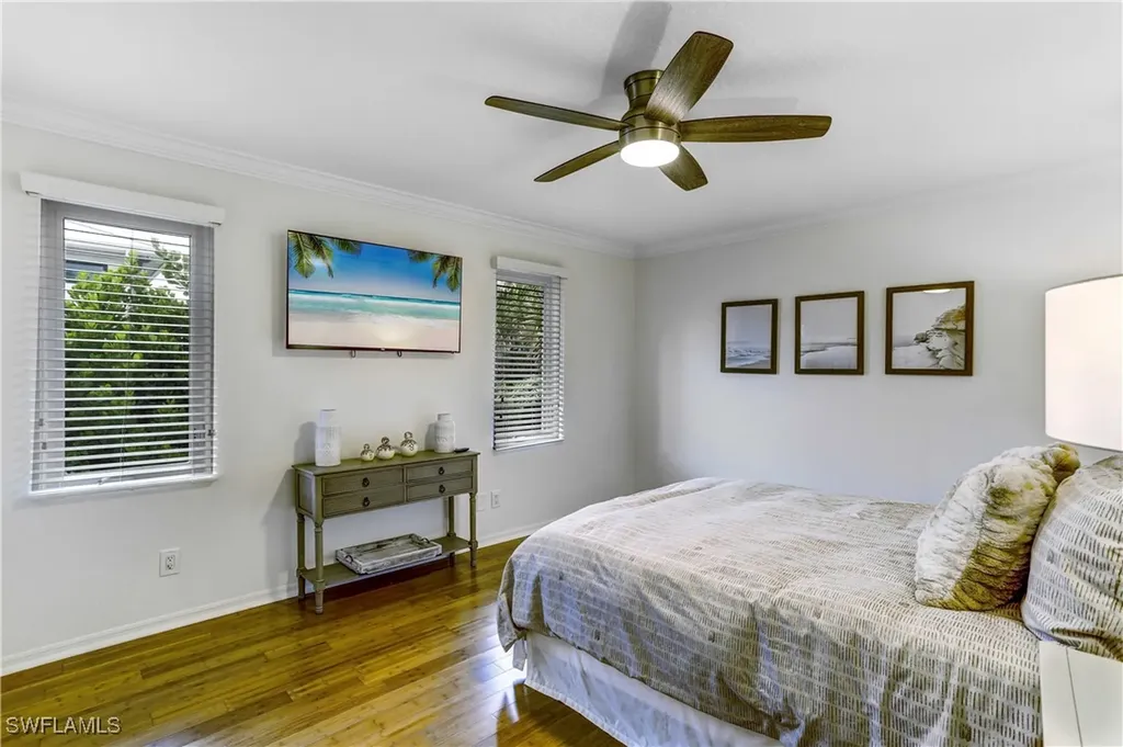 370 6th Avenue S Naples FL 34102