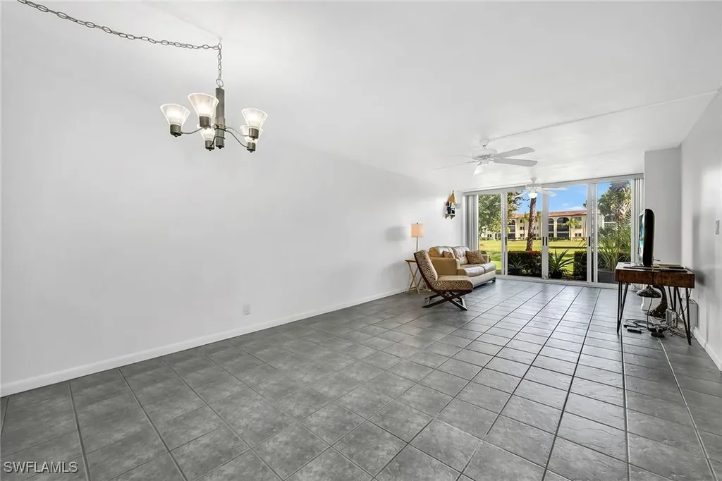 1086 Forest Lakes Drive Naples FL 34105
