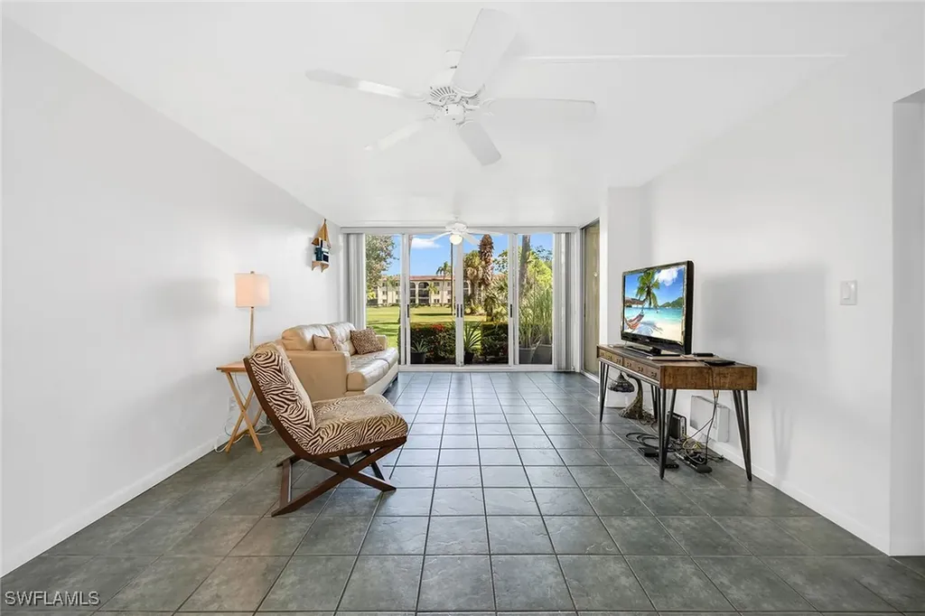 1086 Forest Lakes Drive Naples FL 34105