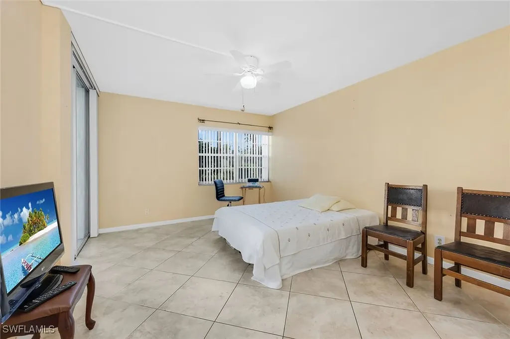 1086 Forest Lakes Drive Naples FL 34105