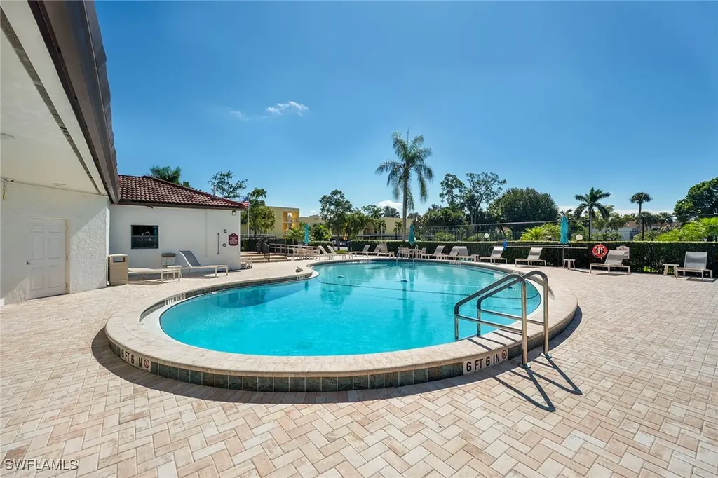 1086 Forest Lakes Drive Naples FL 34105