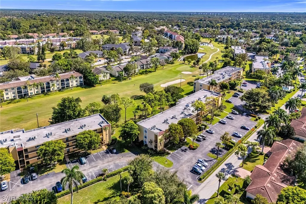 1086 Forest Lakes Drive Naples FL 34105