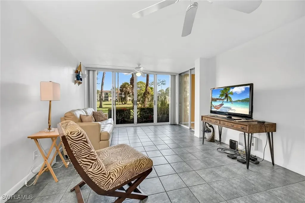 1086 Forest Lakes Drive Naples FL 34105