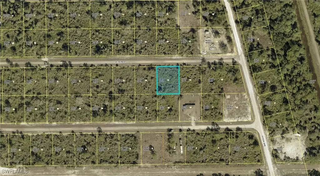 4230 E 29th Street Alva FL 33920