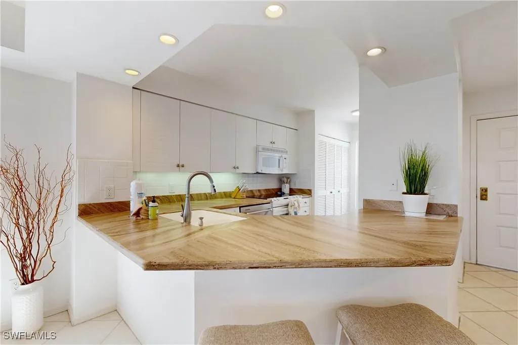 991 N Barfield Drive Marco Island FL 34145