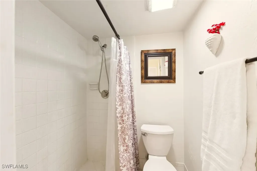 272 Palm Drive Naples FL 34112