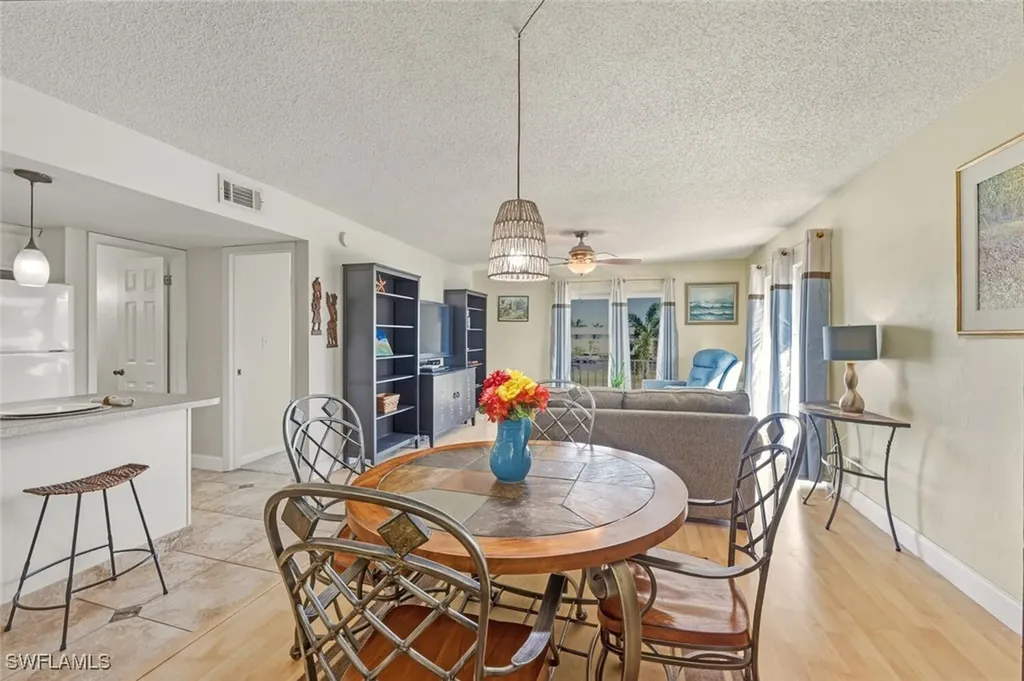 272 Palm Drive Naples FL 34112