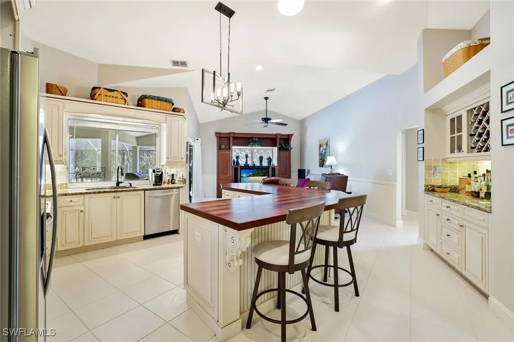 146 Muirfield Circle Naples FL 34113