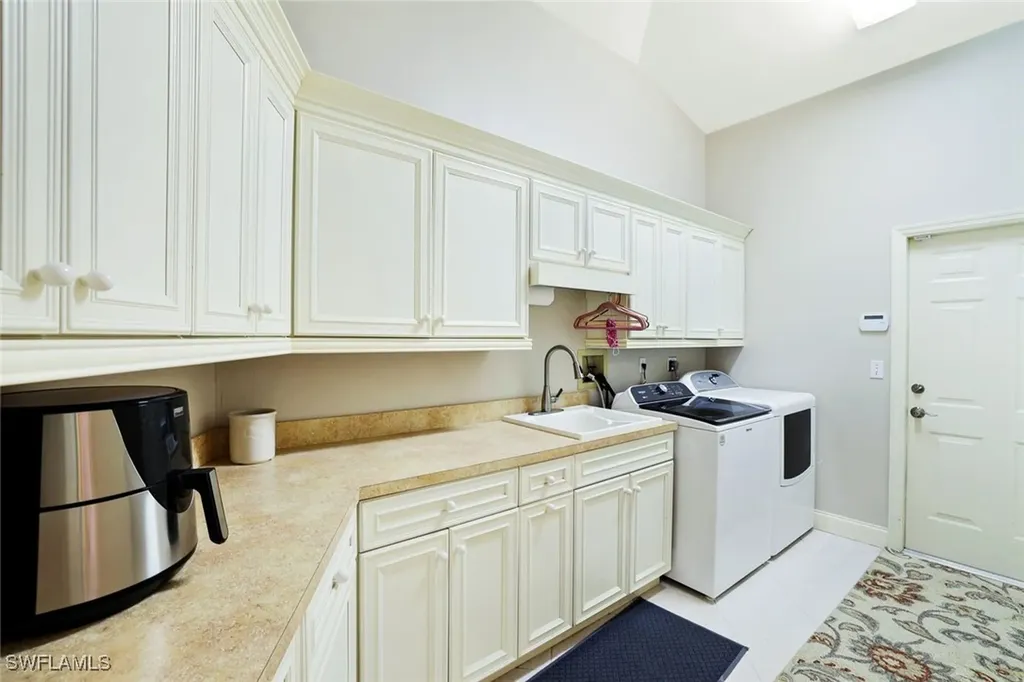 146 Muirfield Circle Naples FL 34113