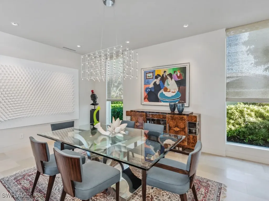 440 Spinnaker Drive Naples FL 34102
