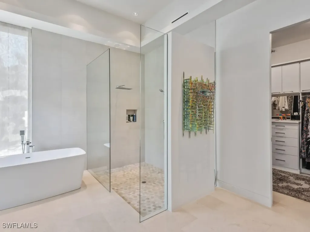 440 Spinnaker Drive Naples FL 34102