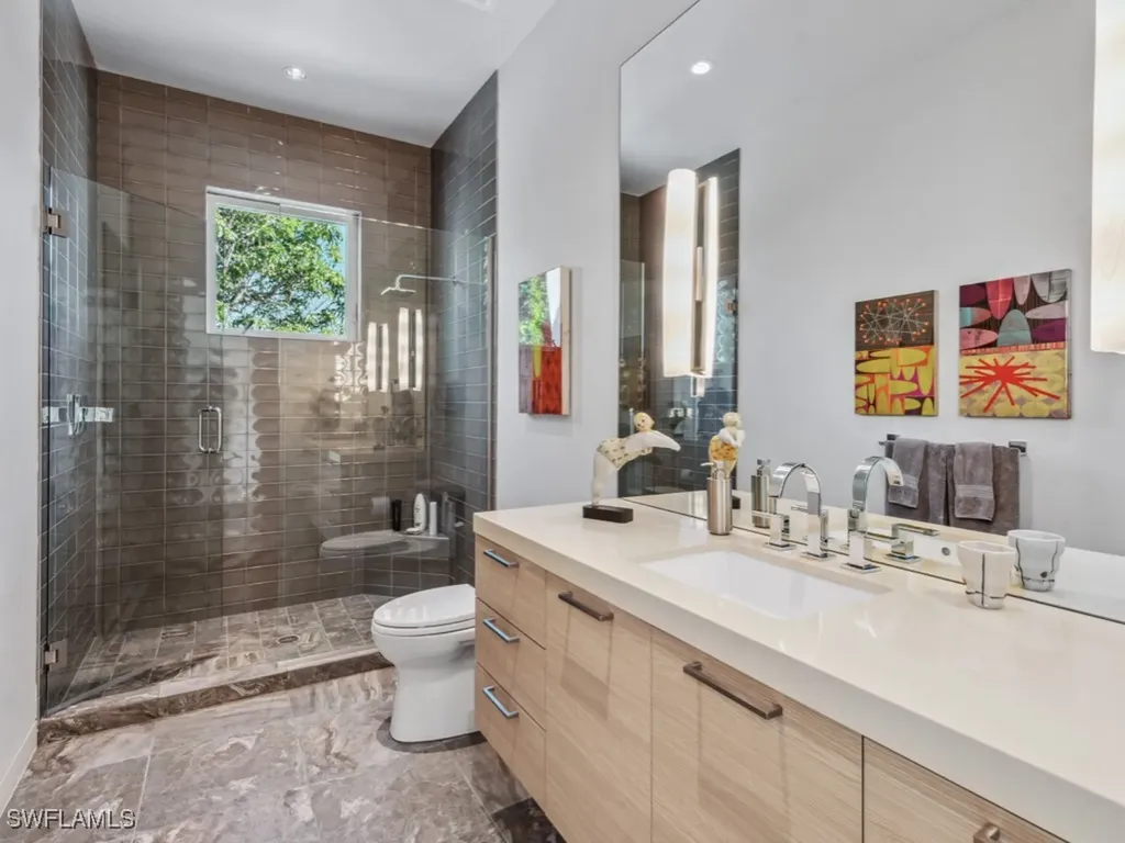 440 Spinnaker Drive Naples FL 34102
