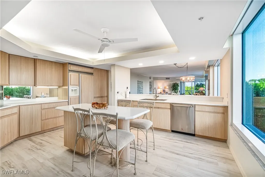 20 Seagate Drive Naples FL 34103