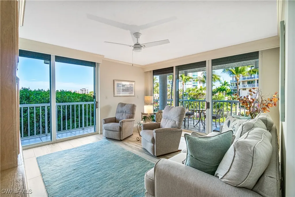20 Seagate Drive Naples FL 34103