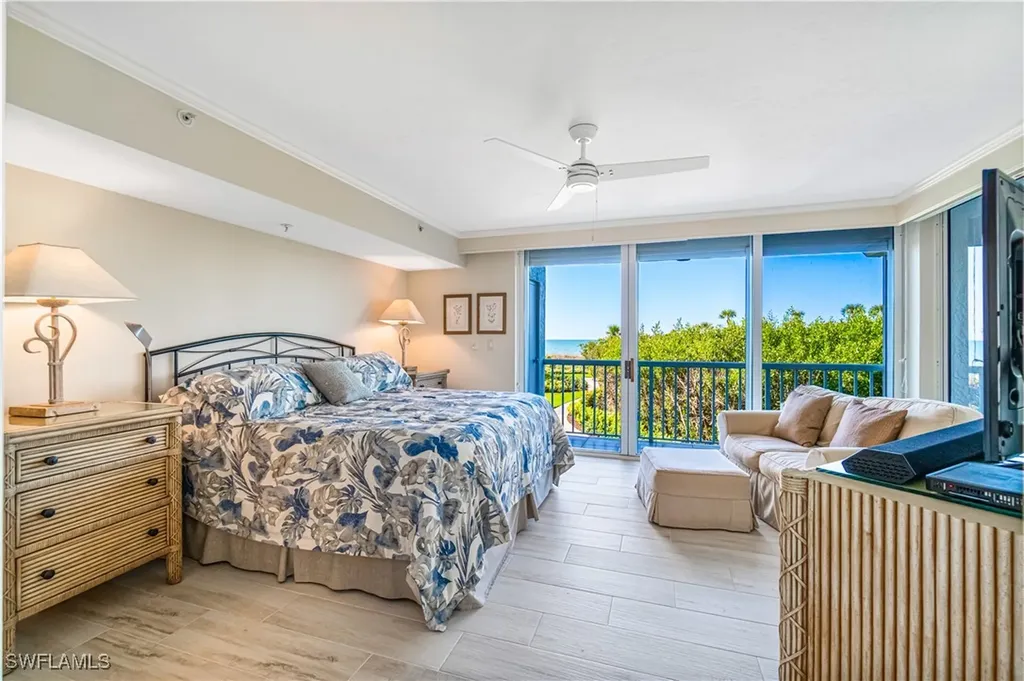 20 Seagate Drive Naples FL 34103