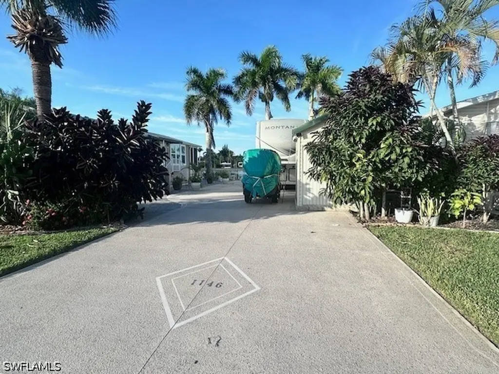 1146 Silver Lakes Boulevard Naples FL 34114
