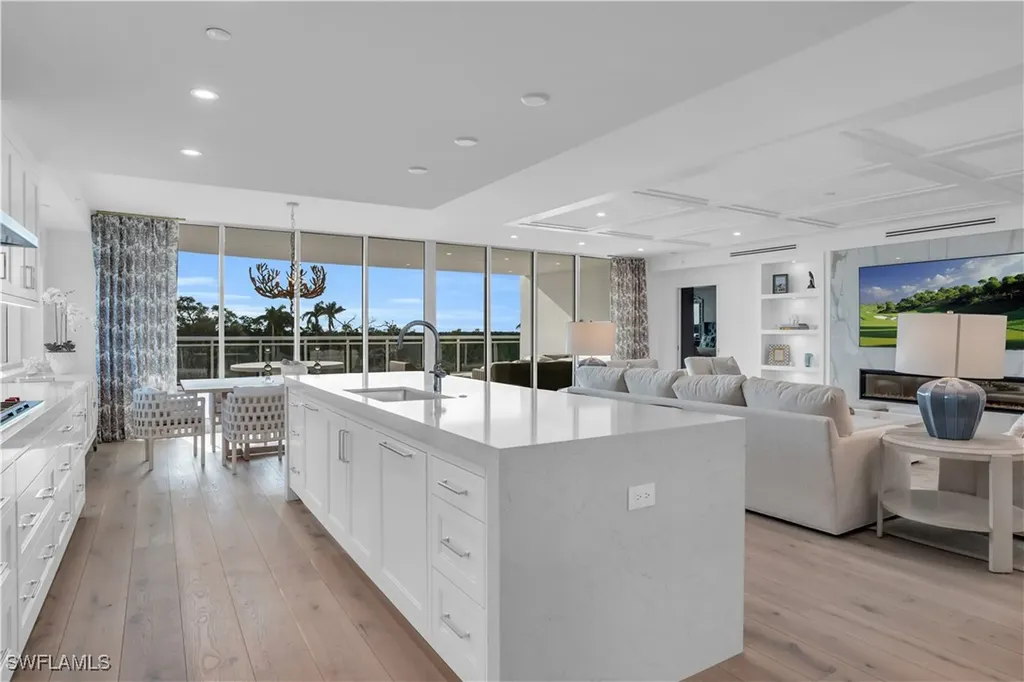 13945 Old Coast Road Naples FL 34110