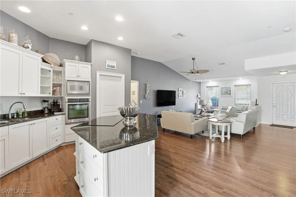 5561 Blyth Court Bokeelia FL 33922