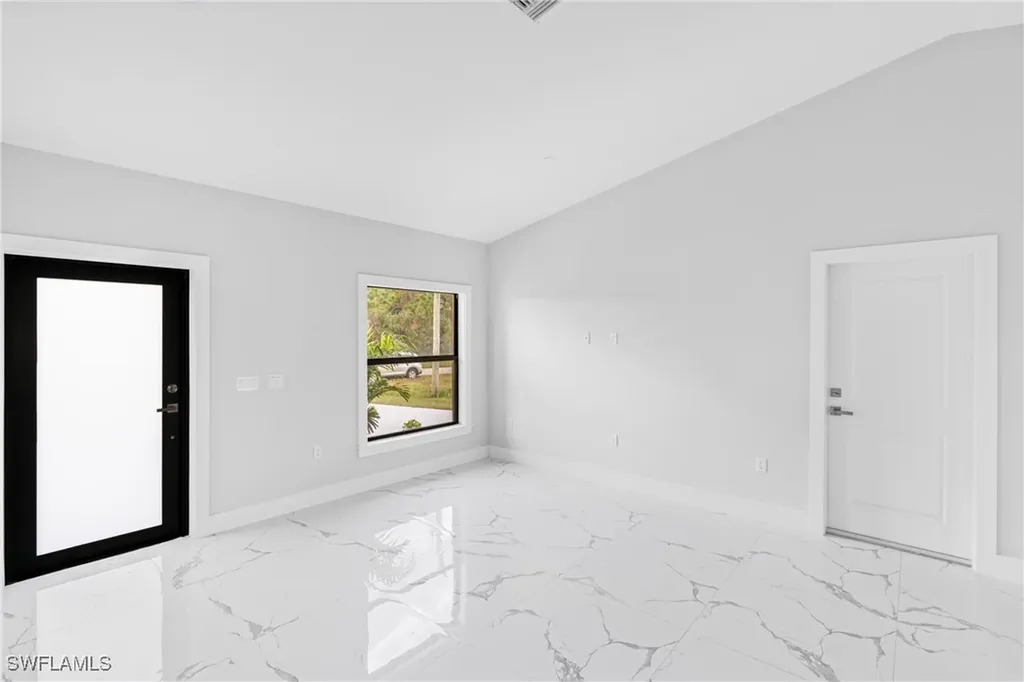 556 Woodview Drive Lehigh Acres FL 33972