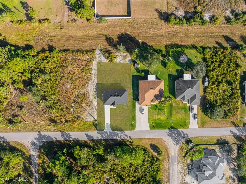 556 Woodview Drive Lehigh Acres FL 33972