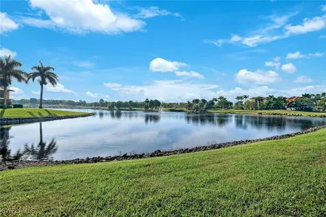 1528 Mainsail Drive Naples FL 34114